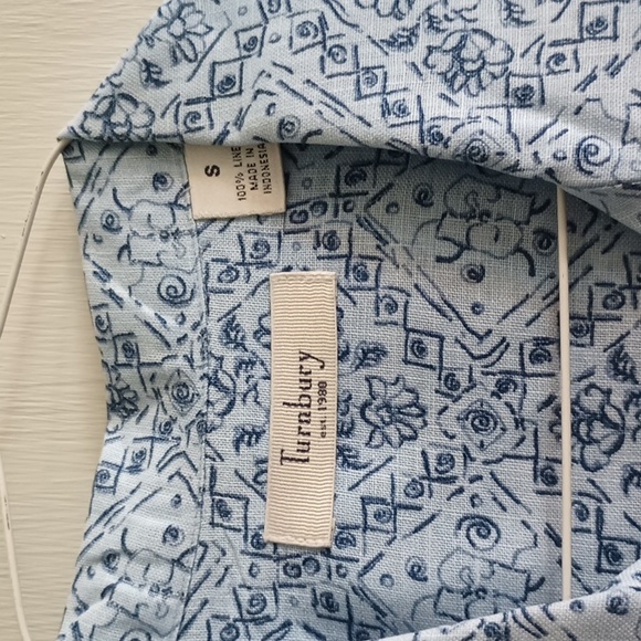 Linen button down - Picture 2 of 3